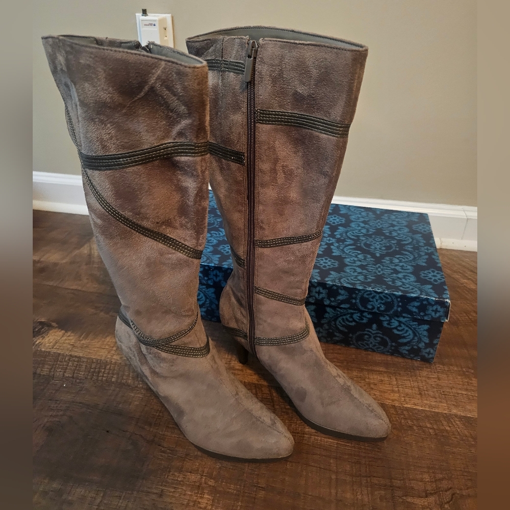 Impo Mushroom Suede Knee-High Boots